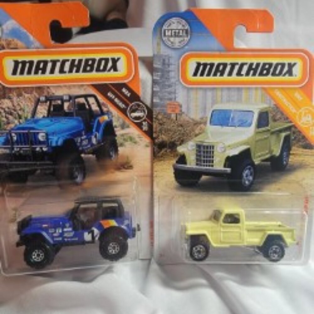Lot of 2 Matchbox MBX Off-Road Jeeps